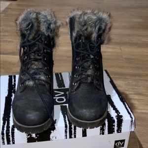 Fall boots fits little small